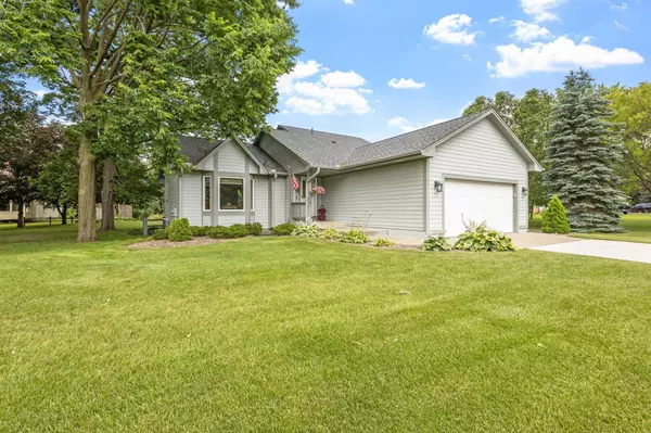 13721 Norwood LN N, Dayton, MN 55327