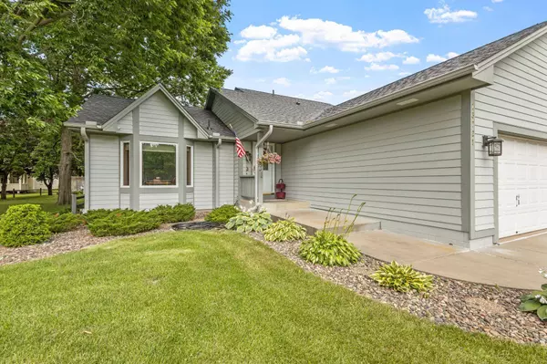 13721 Norwood LN N, Dayton, MN 55327