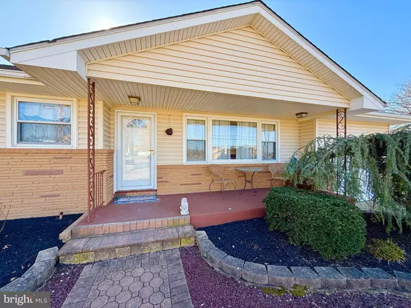 556 KINGS HWY, Mickleton, NJ 08056