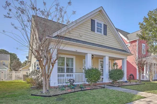 303 Crossandra Ave, Summerville, SC 29483