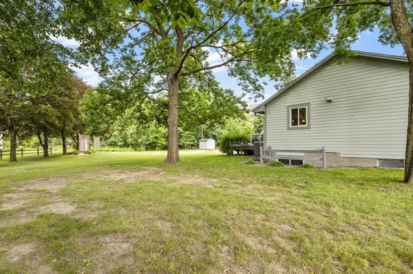 13721 Norwood LN N, Dayton, MN 55327