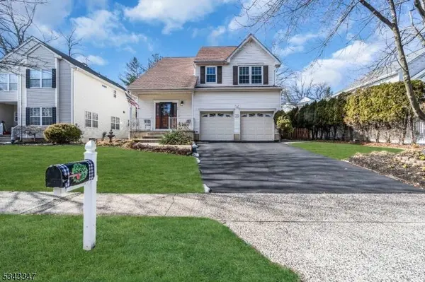 23 Walters Brook Dr, Bridgewater Twp., NJ 08807