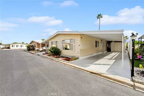 601 N Kirby ST #220, Hemet, CA 92545