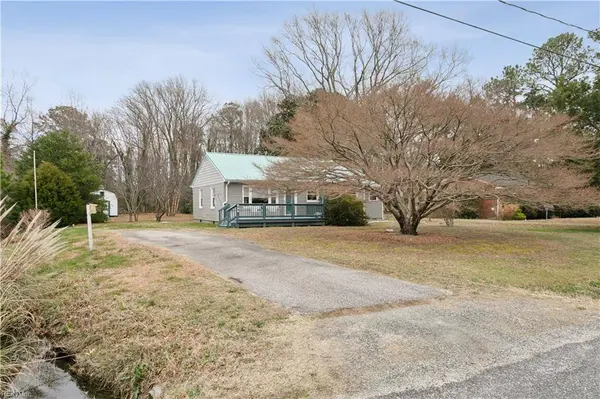 417 Gwynnsville RD, Hudgins, VA 23076