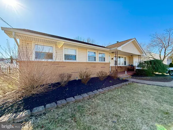 556 KINGS HWY, Mickleton, NJ 08056