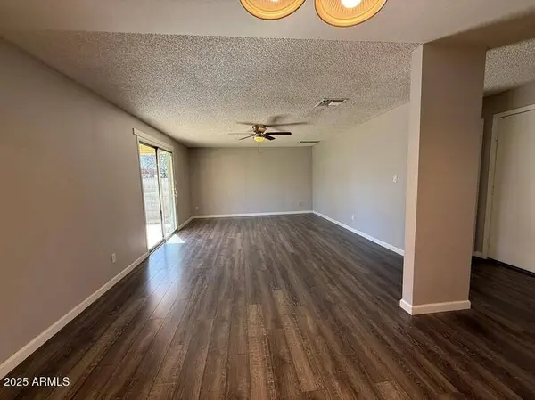 3515 E WINCHCOMB Drive, Phoenix, AZ 85032