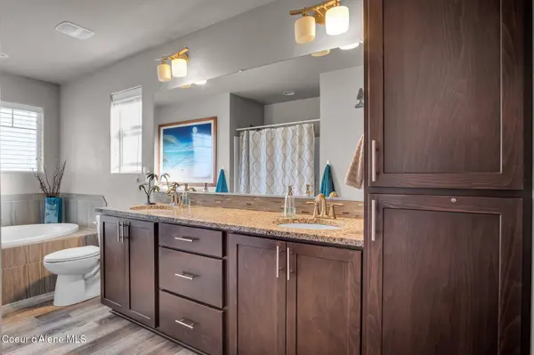 1911 N Clark Fork Pkwy, Post Falls, ID 83854