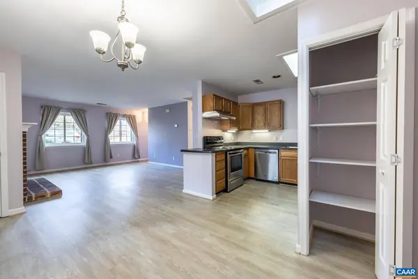 1006 AMBER RIDGE RD, Charlottesville, VA 22901