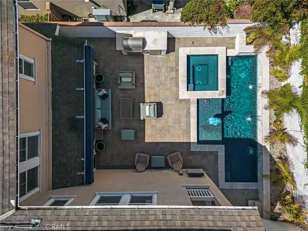 19 Tango LN, Ladera Ranch, CA 92694