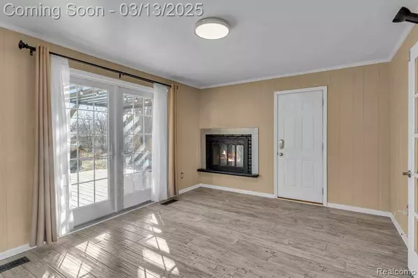 2653 BERRY Drive, Bloomfield Hills, MI 48304