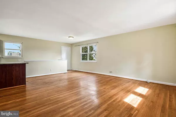 3118 HATCHER ST, Alexandria, VA 22303