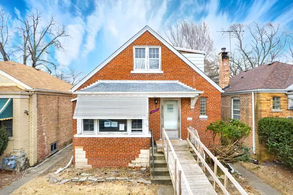 14223 S Eggleston AVE, Riverdale, IL 60827