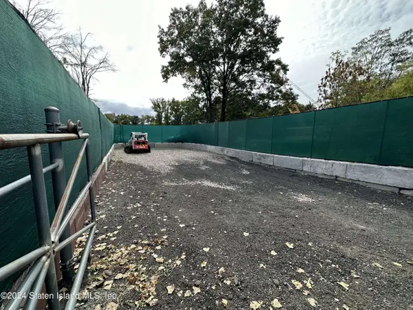0 Wanier AVE, Staten Island, NY 10309