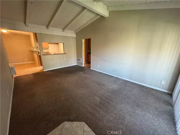 1345 Cabrillo Park DR #L16, Santa Ana, CA 92701