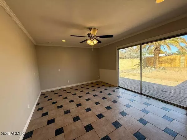 5639 N 46TH Avenue, Glendale, AZ 85301