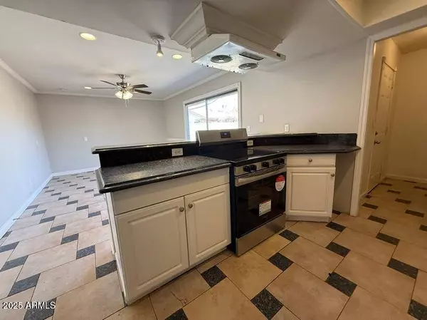 5639 N 46TH Avenue, Glendale, AZ 85301