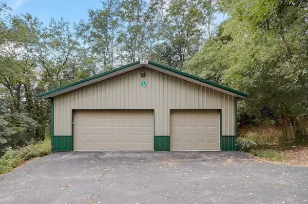 W11292 Cactus Acres Road, Lodi, WI 53555