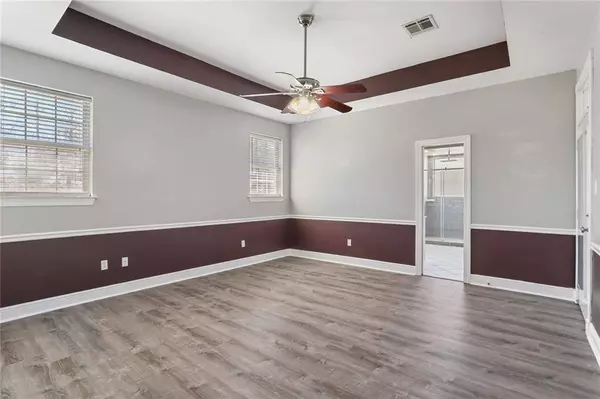 8149 RIVER RD, Waggaman, LA 70094