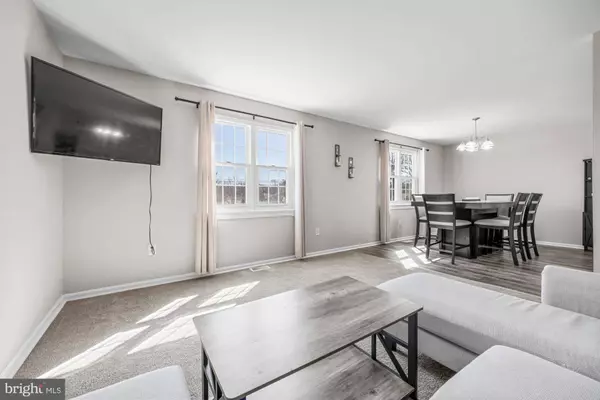 375 SWEDESBORO RD, Gibbstown, NJ 08027