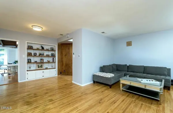 10313 Floralita AVE, Sunland, CA 91040