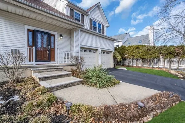 23 Walters Brook Dr, Bridgewater Twp., NJ 08807