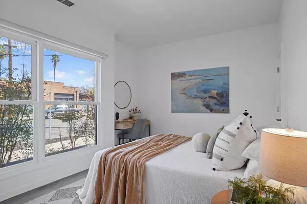 3522 4th AVE, Sacramento, CA 95817