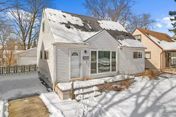 5919 Deering Street, Garden City, MI 48135