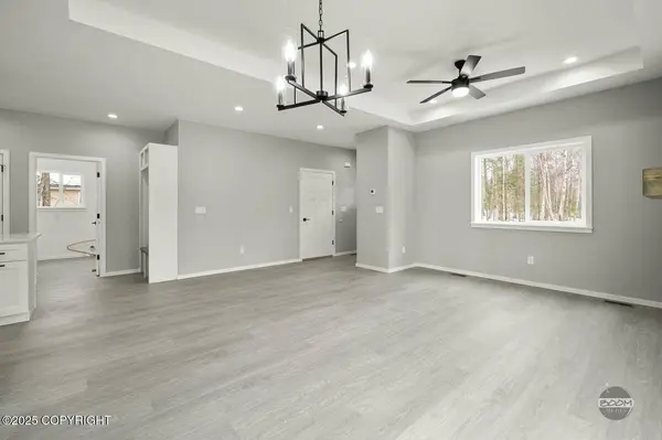 15831 W Donald DR, Big Lake, AK 99652