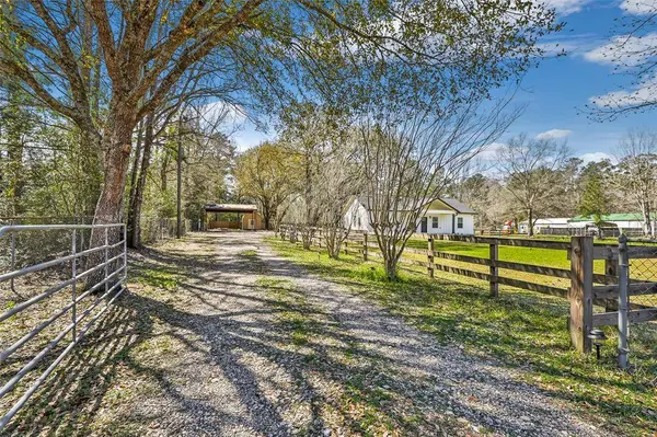 99 Hickory Ridge DR #D, Huffman, TX 77336