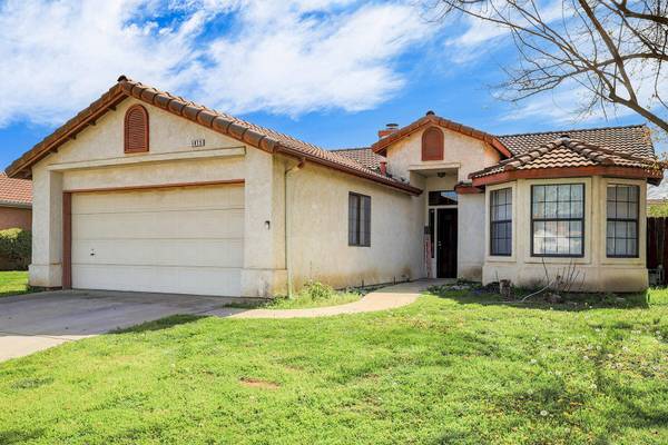 1875 Modoc Avenue, Tulare, CA 93274