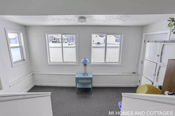 6438 Adams Street, Zeeland, MI 49464