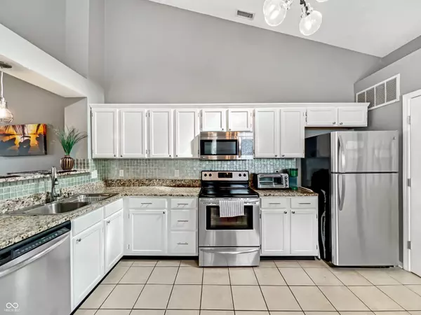 3708 Magenta LN #3, Indianapolis, IN 46214