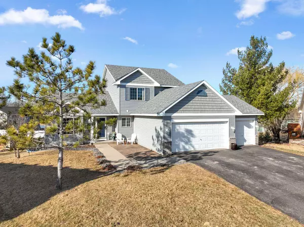 2578 Schumacher CT, Mayer, MN 55360