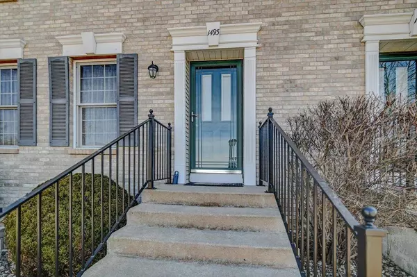 1493 Don Simon Drive, Sun Prairie, WI 53590