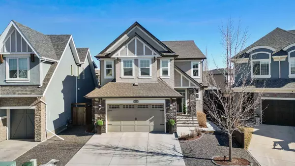 216 Marquis LNDG SE, Calgary, AB T3M 2H3