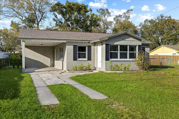 1515 W LAMBRIGHT ST, Tampa, FL 33604