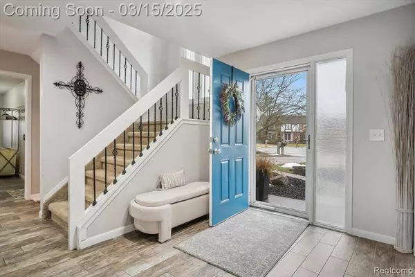 29690 CANTERBURY, Farmington Hills, MI 48331