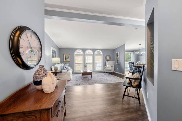 3008 Pheasant Ln, Middleboro, MA 02346-6378