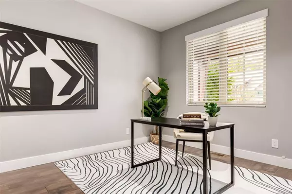 738 West Ridge Way, Qualicum Beach, BC V9K 0A9