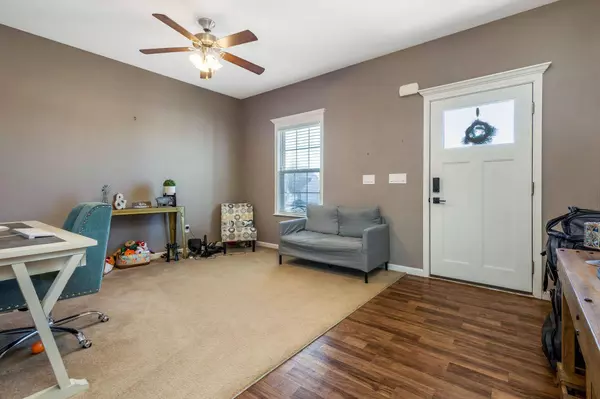 1001 Legacy Lane, Pataskala, OH 43062