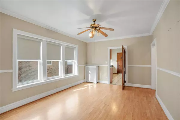 7738 S Merrill Avenue, Chicago, IL 60649