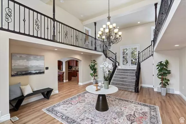 2615 E CHALET CIR, Cottonwood Heights, UT 84093