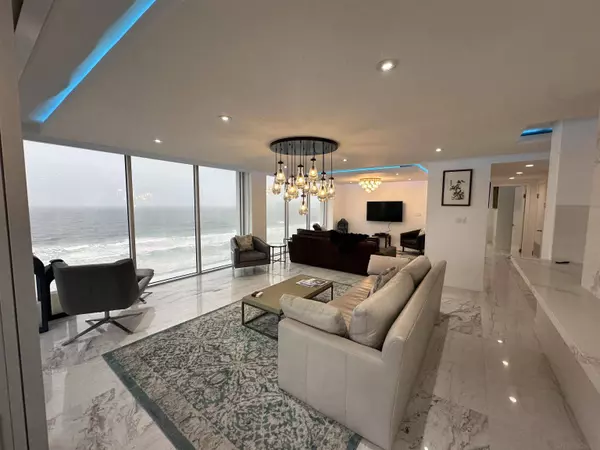 1830 Avenida Del Mundo #1210, Coronado, CA 92118