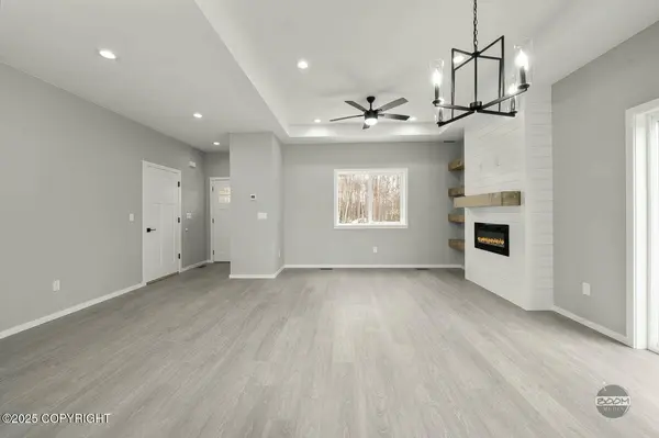 15831 W Donald DR, Big Lake, AK 99652