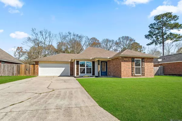 12503 Havenwood Dr, Denham Springs, LA 70726
