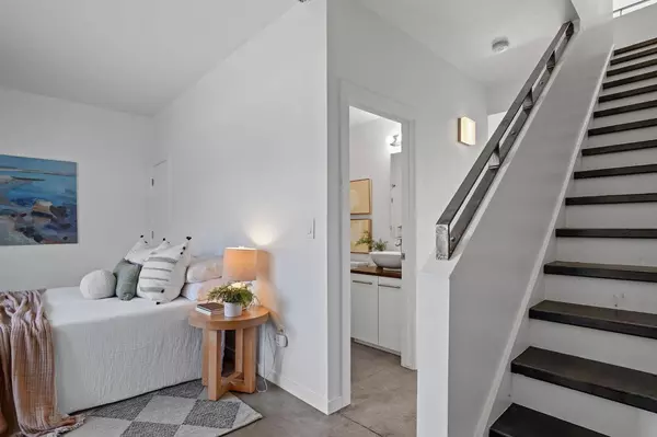 3522 4th AVE, Sacramento, CA 95817