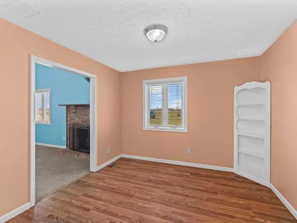 5015 Boswell Rd, Owensboro, KY 42301