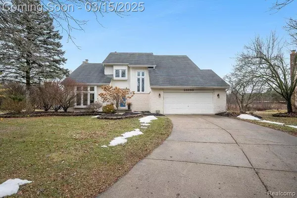 29690 CANTERBURY, Farmington Hills, MI 48331