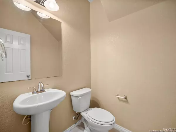 9439 Hanover Sk, Converse, TX 78109