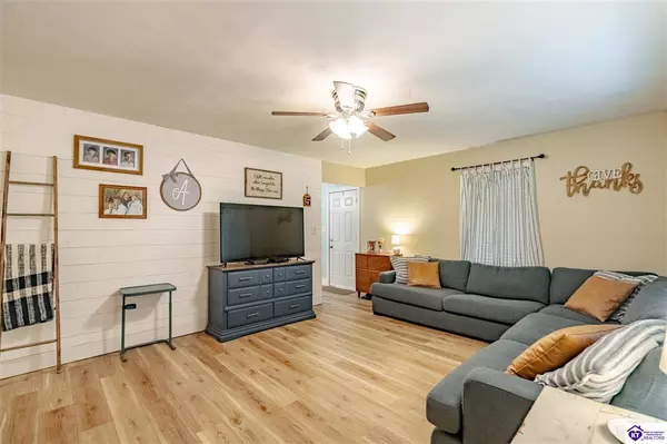 140 McCormack Avenue, Elizabethtown, KY 42701